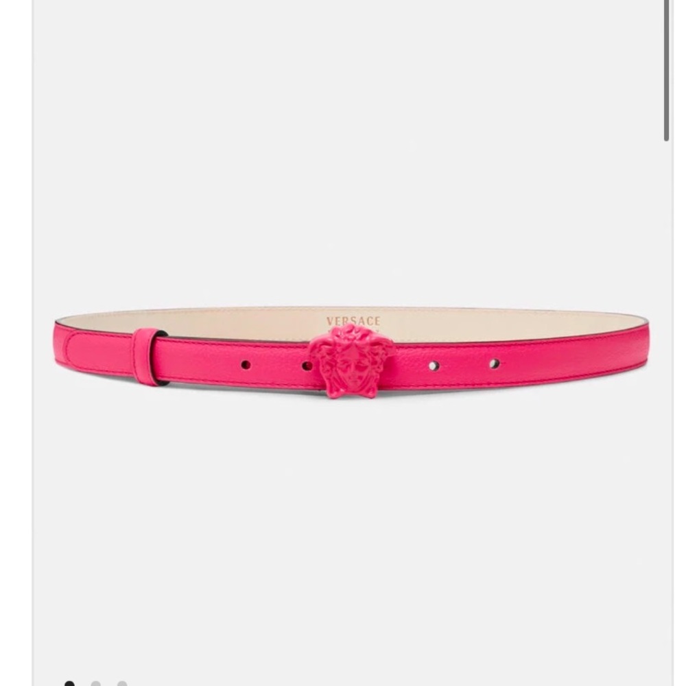 NEW IN BOX VERSACE LA MEDUSA LEATHER BELT FUCHSIA, SZ 65/26